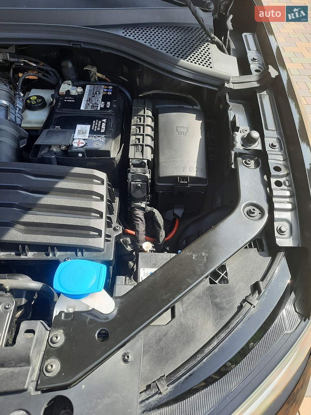Volkswagen Tiguan 2020 VIN WVGZZZ5NZMW502054 фото оголошення 12 з 31
