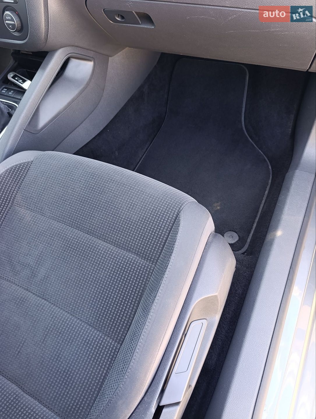 Volkswagen Golf 2008 VIN WVWZZZ1KZ9M300881 фото оголошення 23 з 24