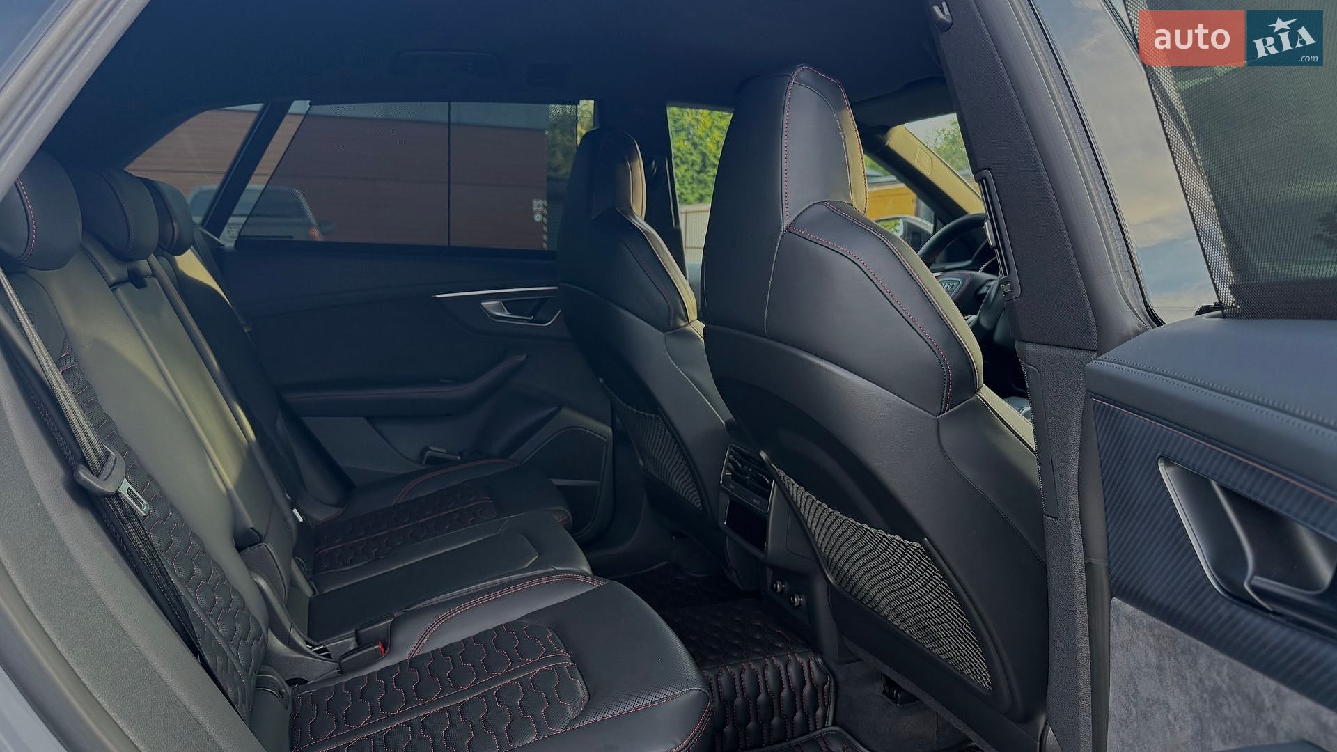 Audi RS Q8 2021 VIN WUAZZZF14ND011006 фото оголошення 20 з 30