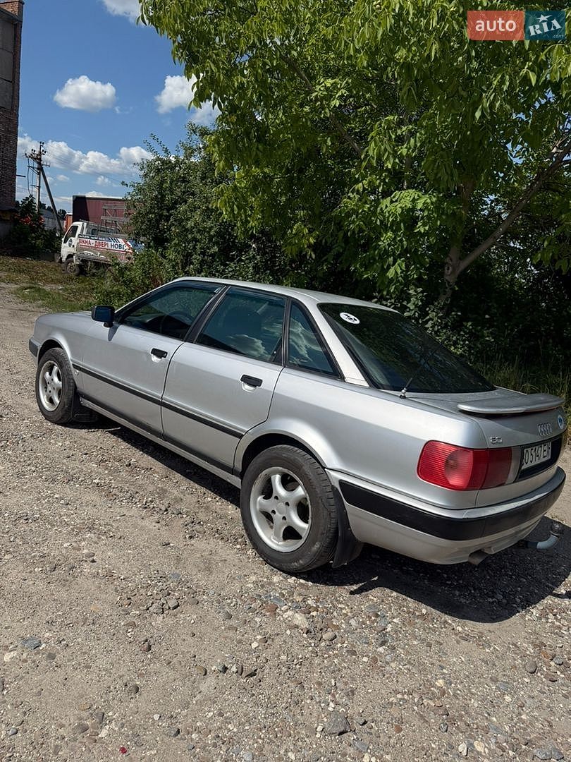 Audi 80 1994 VIN WAUZZZ8CZRA141633 фото оголошення 2 з 18