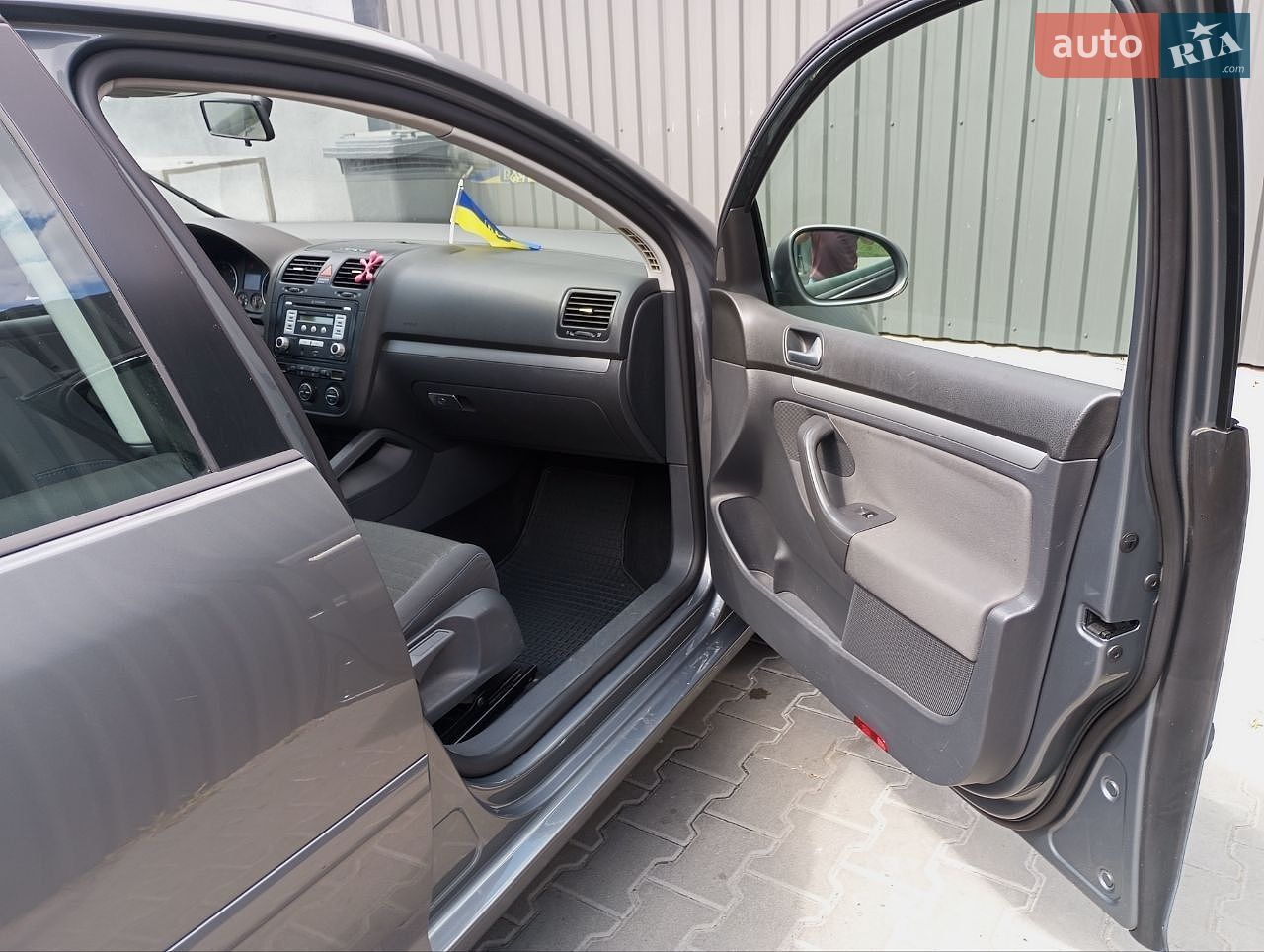 Volkswagen Golf 2007 VIN WVWZZZ1KZ8W150121 фото оголошення 10 з 16