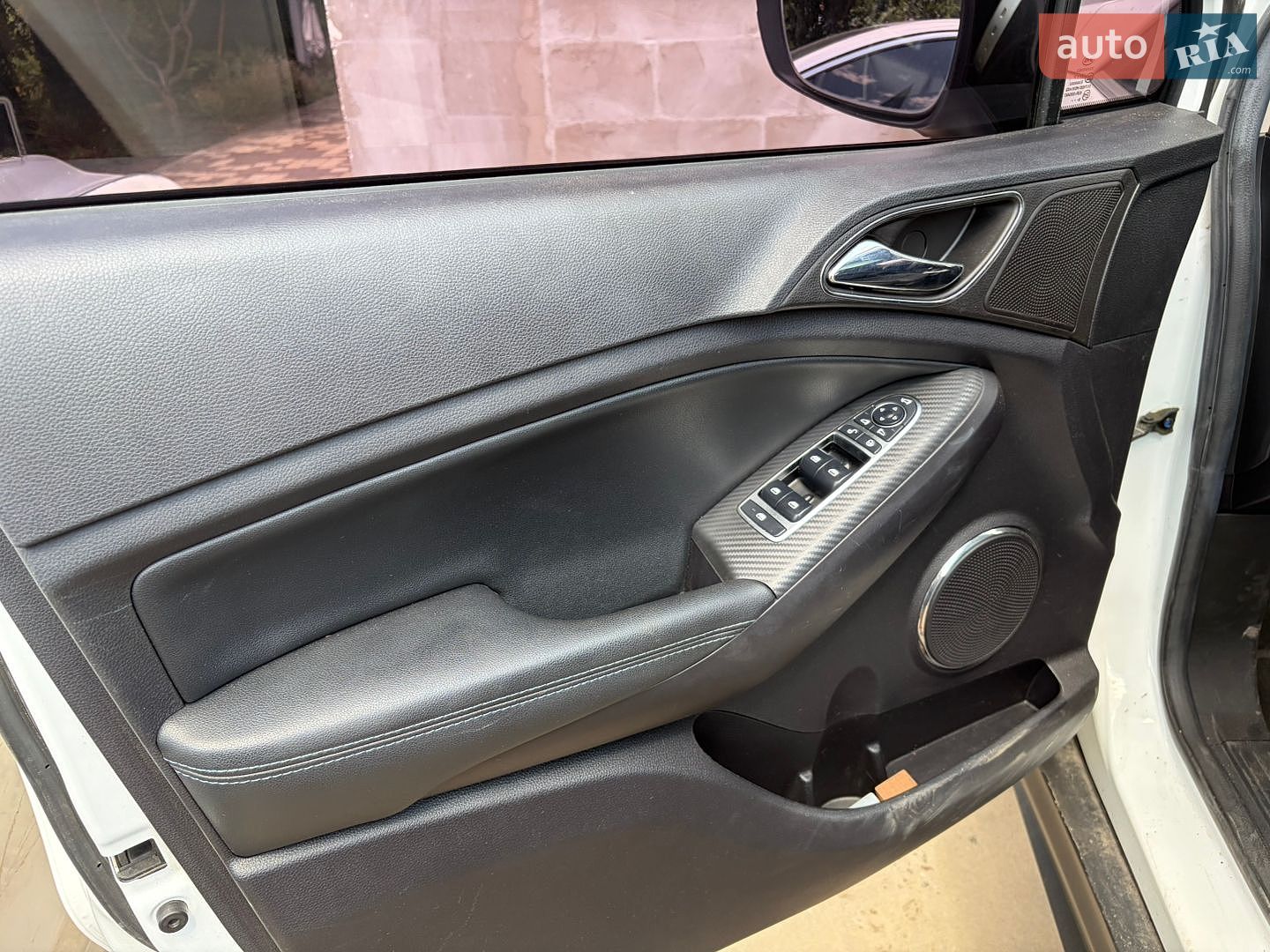 BYD Yuan 2018 VIN LC0CE4DC1J0147557 фото оголошення 11 з 16