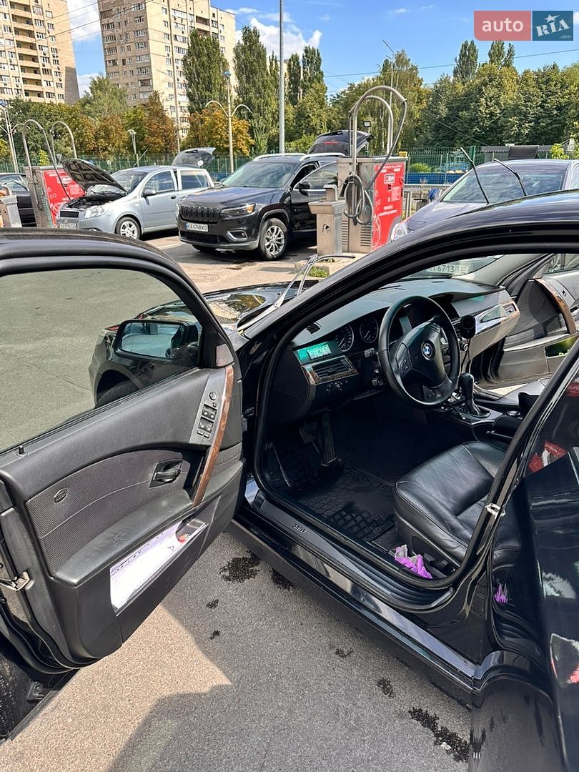 BMW 5 Series 2004 VIN WBANA51080B042948 фото оголошення 13 з 26
