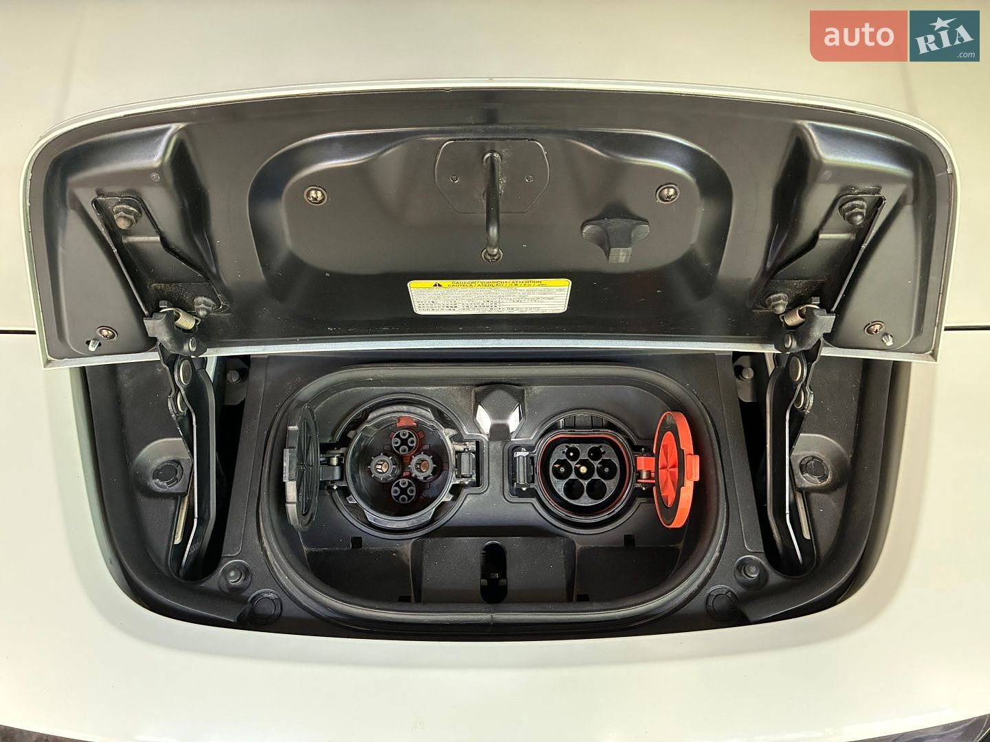 Nissan Leaf 2019 VIN SJNFAAZE1U0048917 фото оголошення 19 з 21