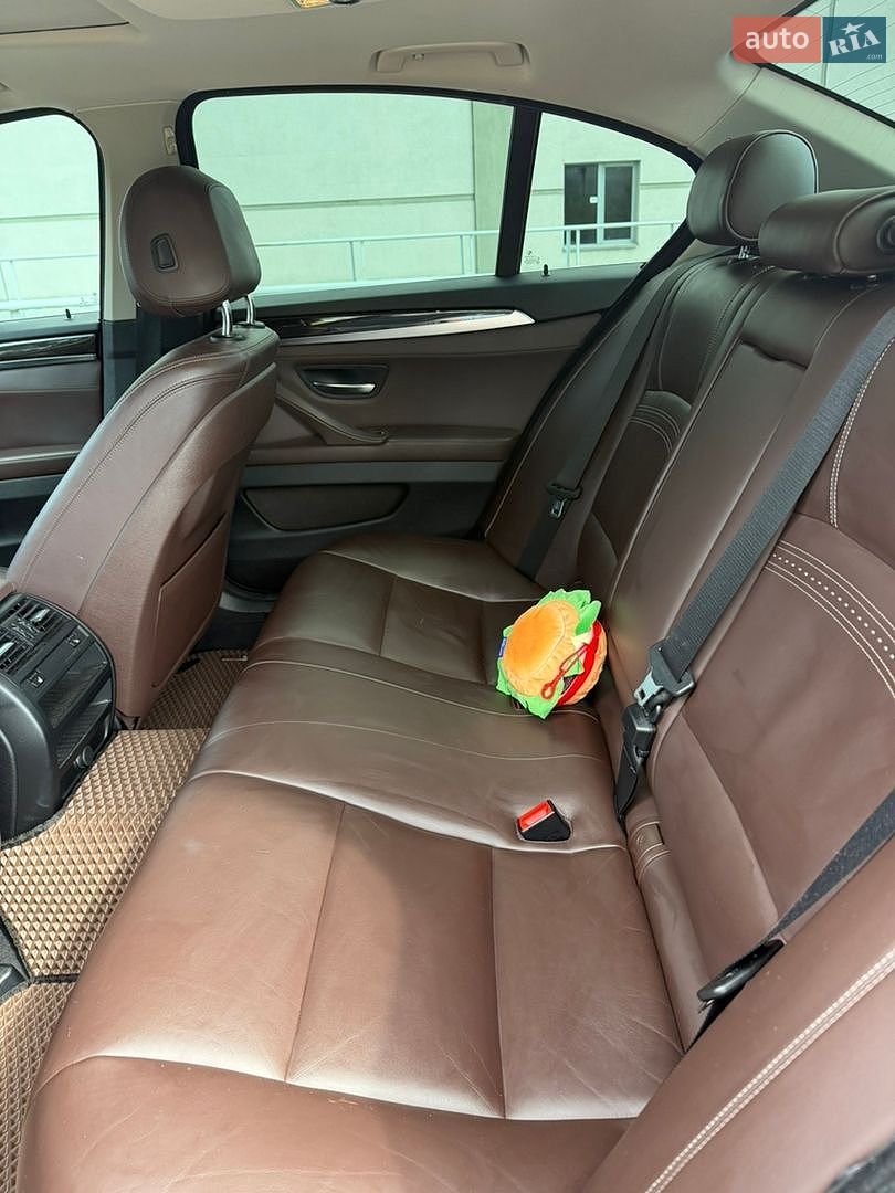 BMW 5 Series 2015 VIN WBA5A7C59GG149380 фото оголошення 7 з 23