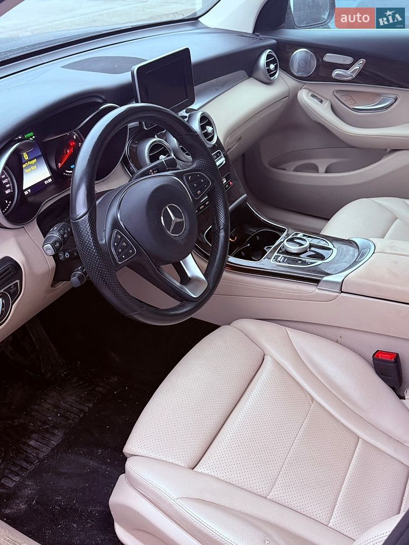 Mercedes-Benz GLC-Class 2018 VIN WDC0G5EB2KF512663 фото оголошення 5 з 5