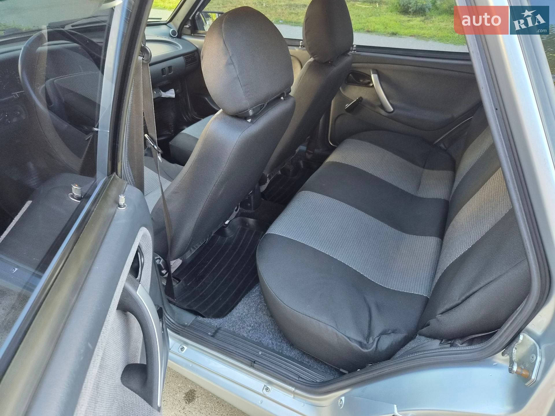 ВАЗ / Lada 2115 Samara 2011 VIN XTA211540B5022605 фото оголошення 12 з 17