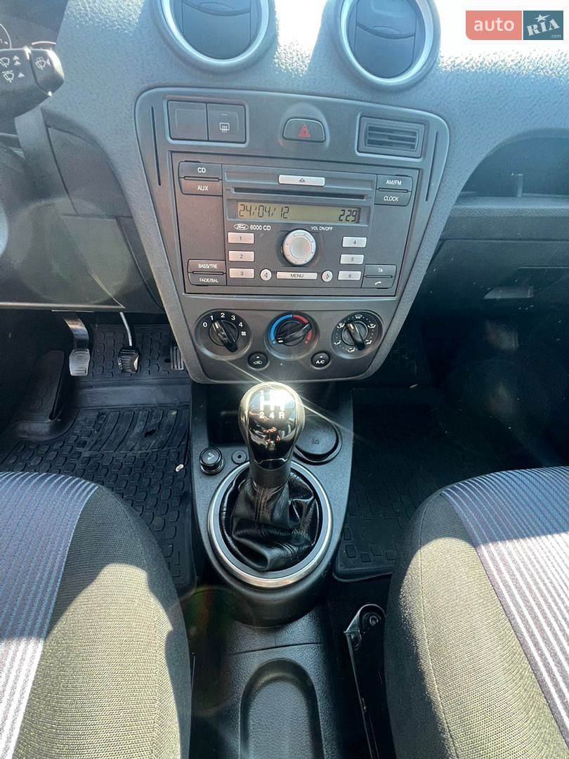 Ford Fusion 2012 VIN WF0UXXGAJUCG49842 фото оголошення 23 з 31
