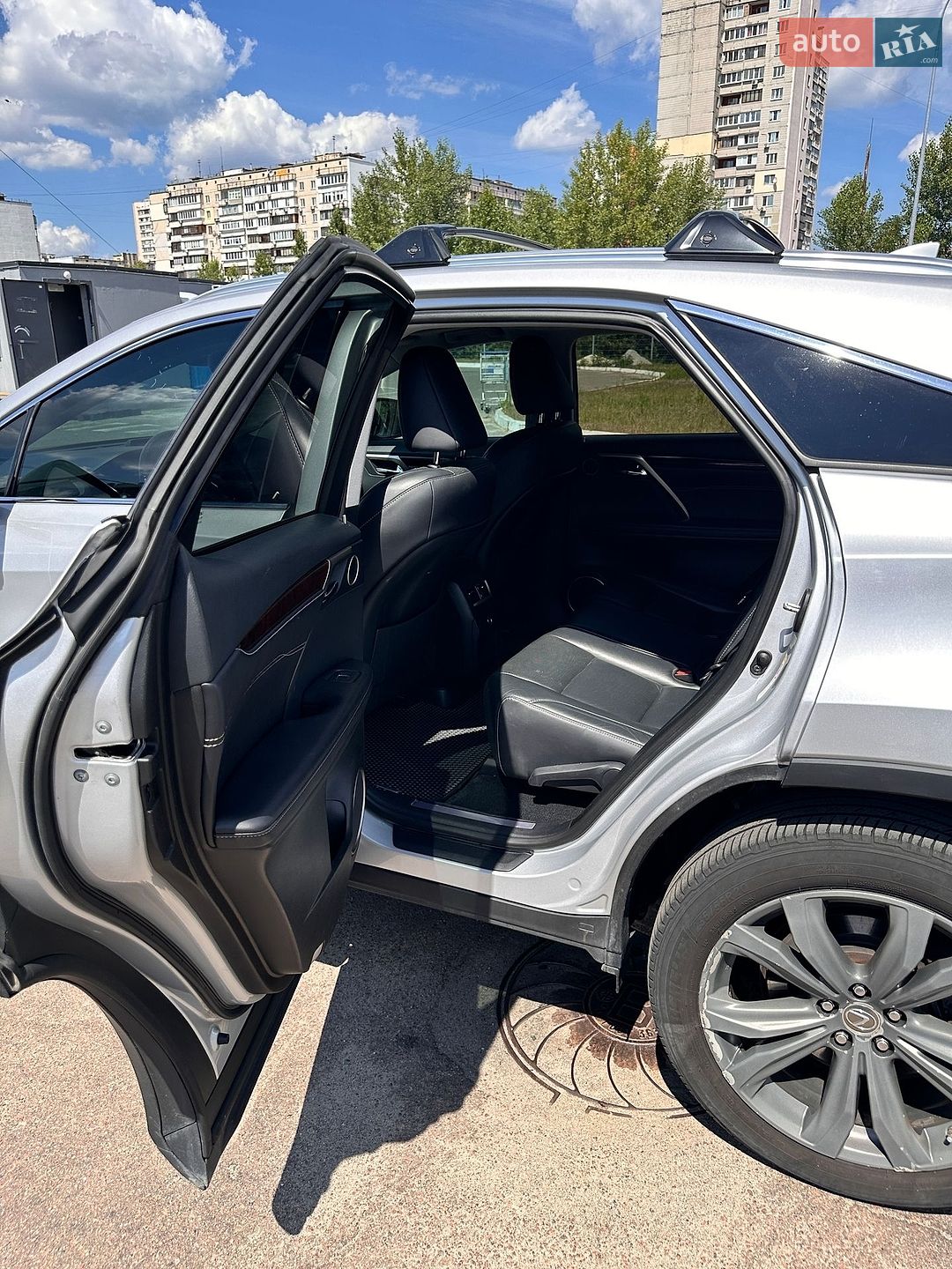 Lexus RX 2017 VIN 2T2BZMCA0HC135051 фото оголошення 4 з 18