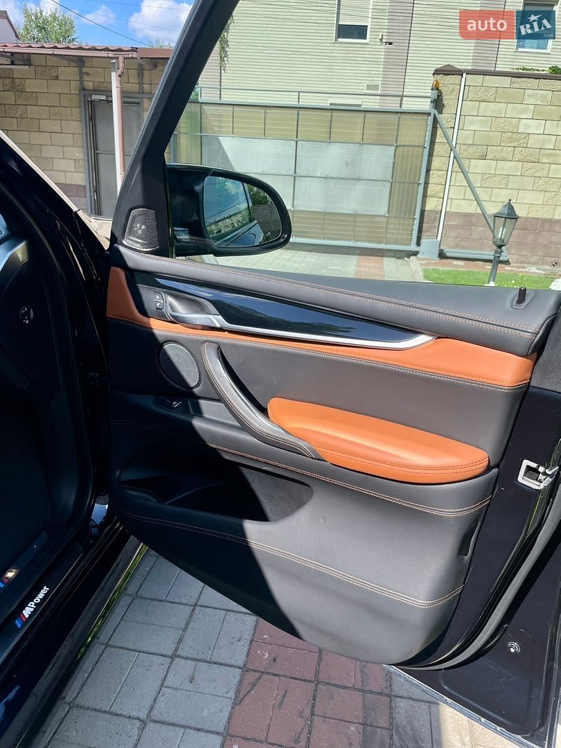 BMW X5 M 2016 VIN WBSKT610100T68990 фото оголошення 19 з 34