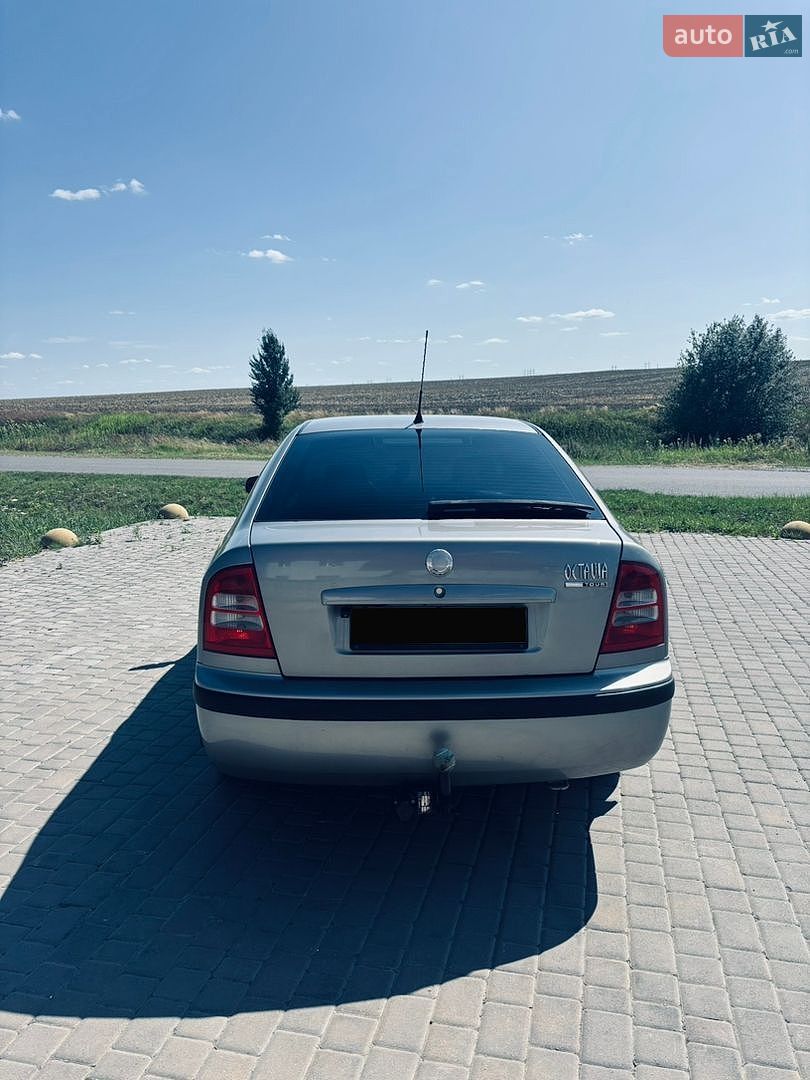 Skoda Octavia 2008 VIN Y6UDG41U98B016008 фото оголошення 4 з 10