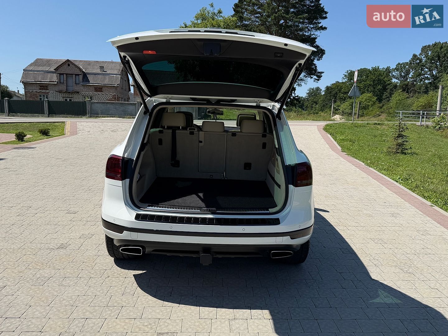 Volkswagen Touareg 2015 VIN WVGEP9BP3FD006758 фото оголошення 9 з 20