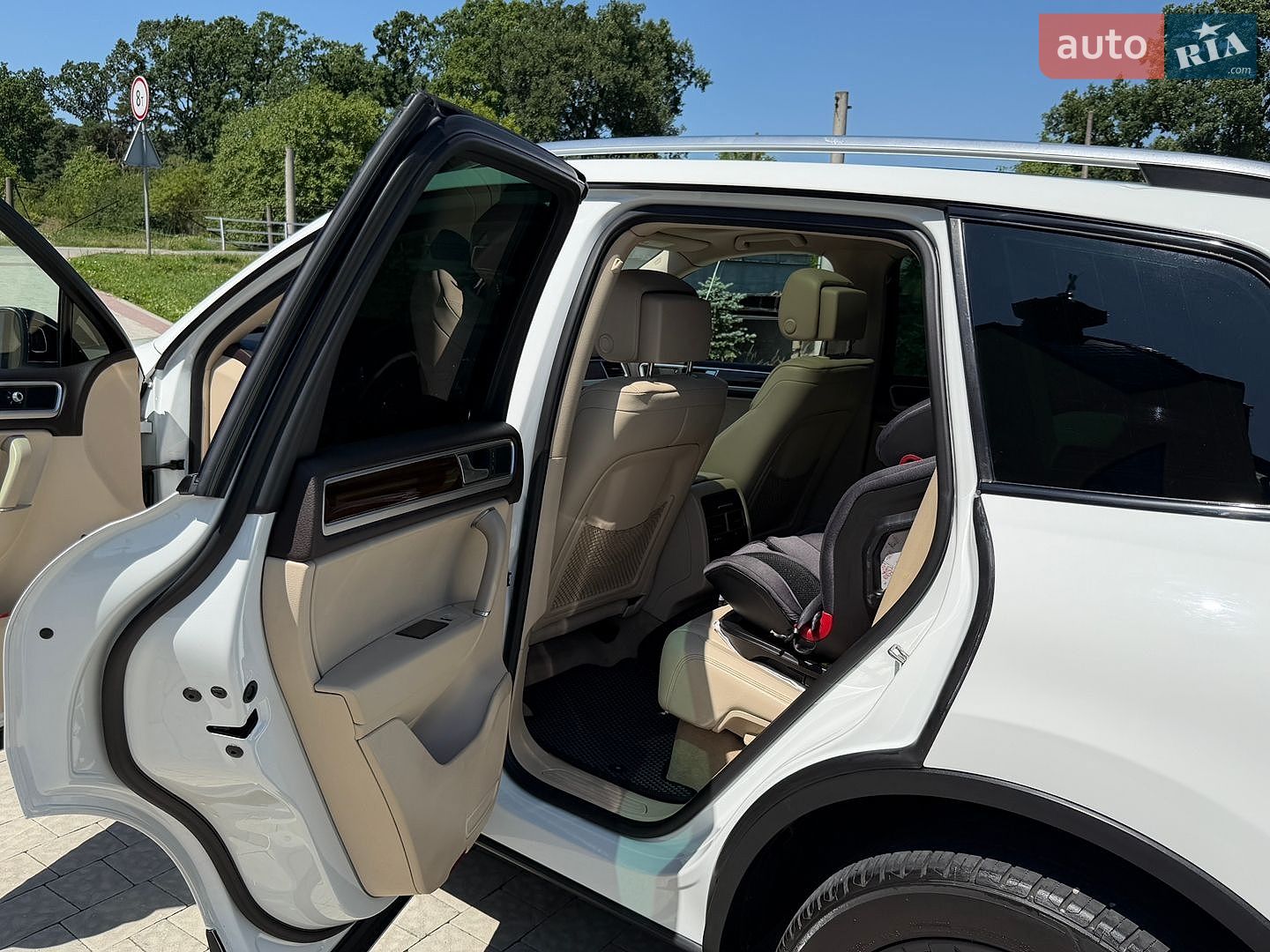 Volkswagen Touareg 2015 VIN WVGEP9BP3FD006758 фото оголошення 16 з 20