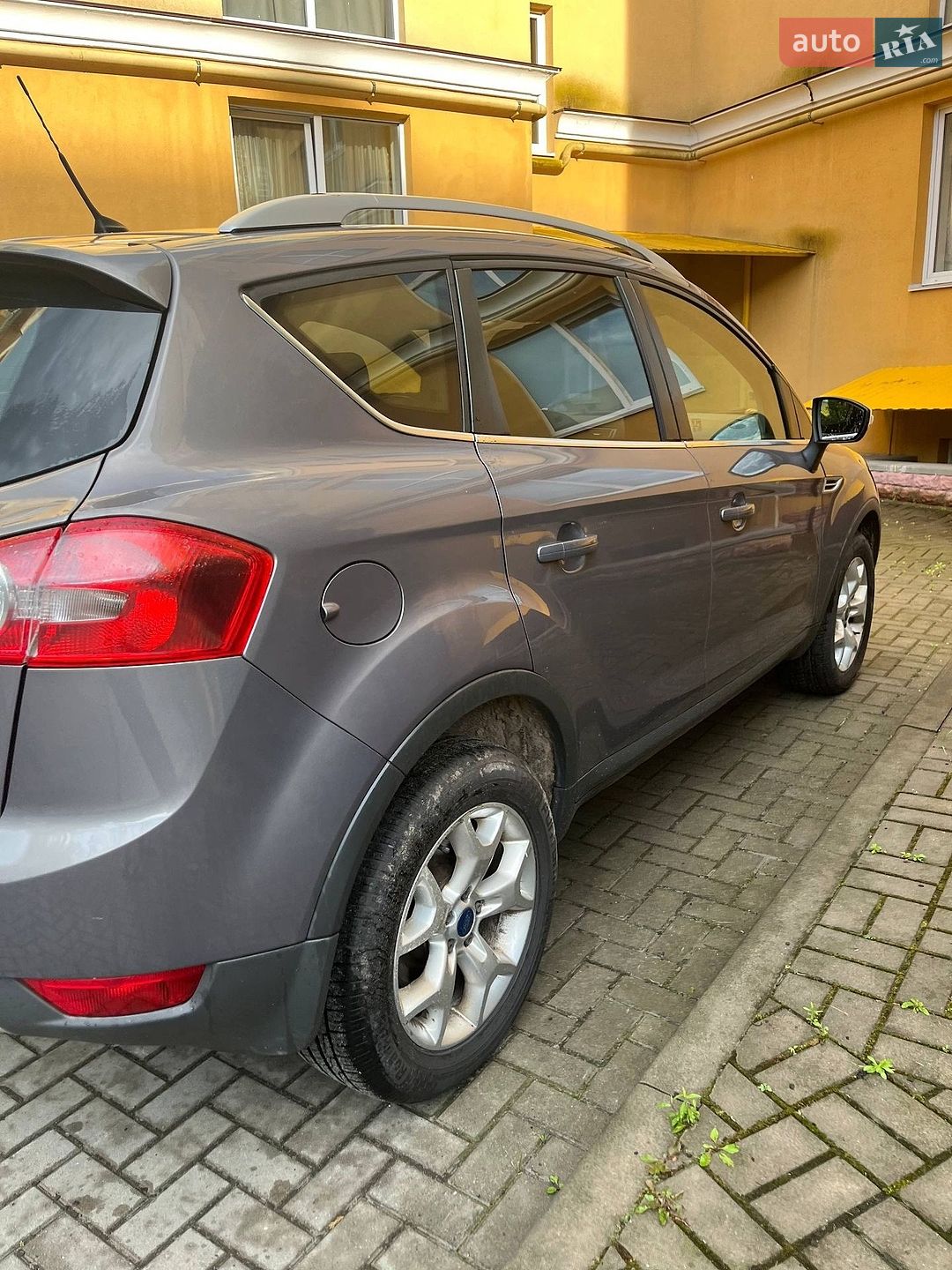 Ford Kuga 2012 VIN WF0RXXGCDRCR16921 фото оголошення 4 з 8