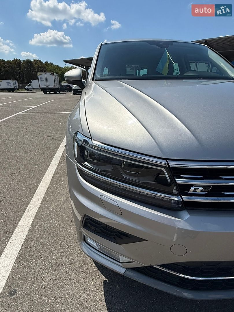 Volkswagen Tiguan 2016 VIN WVGZZZ5NZHW850206 фото оголошення 9 з 30