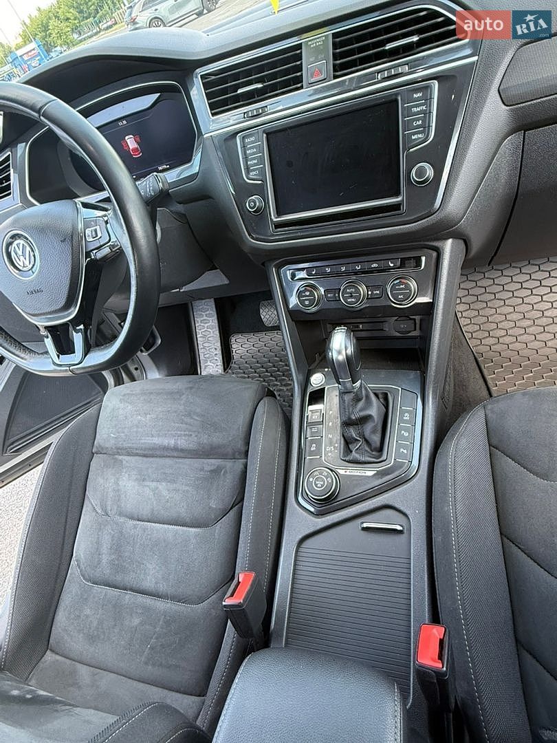 Volkswagen Tiguan 2016 VIN WVGZZZ5NZHW850206 фото оголошення 28 з 30