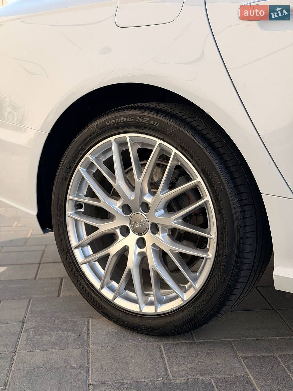 Audi A6 2015 VIN WAUZZZ4G0GN017089 фото оголошення 8 з 36