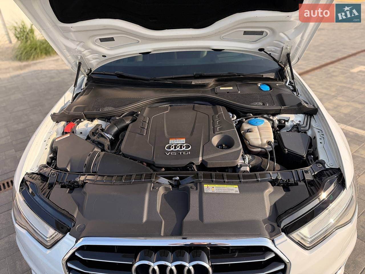 Audi A6 2015 VIN WAUZZZ4G0GN017089 фото оголошення 16 з 36