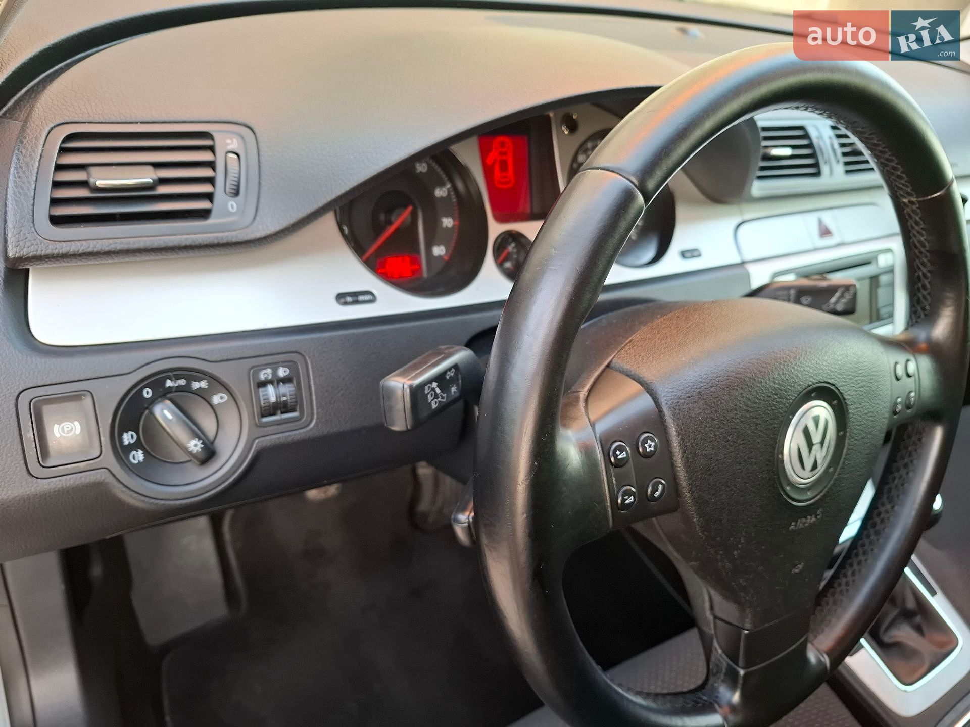 Volkswagen Passat 2008 VIN WVWZZZ3CZ9E012817 фото оголошення 10 з 29