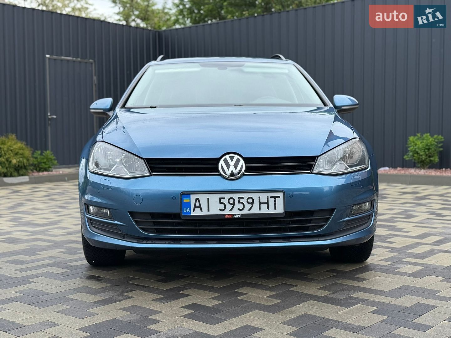 Volkswagen Golf 2016 VIN WVWZZZAUZHP552248 фото оголошення 3 з 28