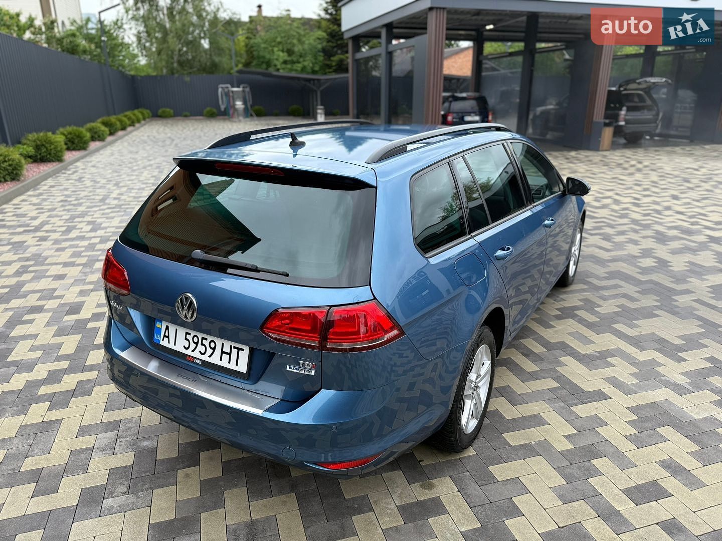 Volkswagen Golf 2016 VIN WVWZZZAUZHP552248 фото оголошення 13 з 28