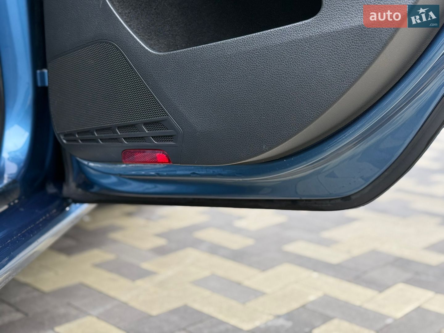 Volkswagen Golf 2016 VIN WVWZZZAUZHP552248 фото оголошення 17 з 28