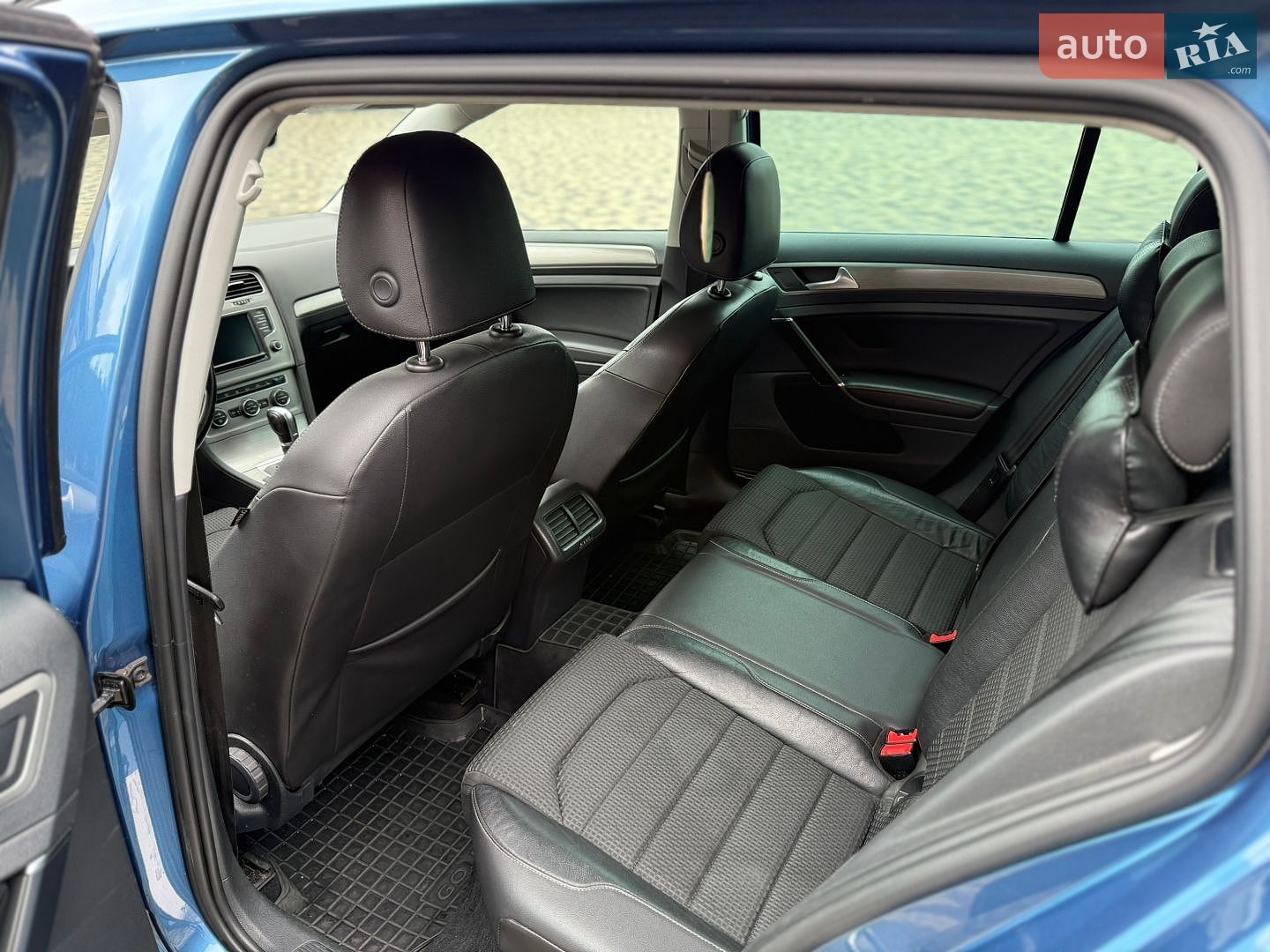 Volkswagen Golf 2016 VIN WVWZZZAUZHP552248 фото оголошення 26 з 28
