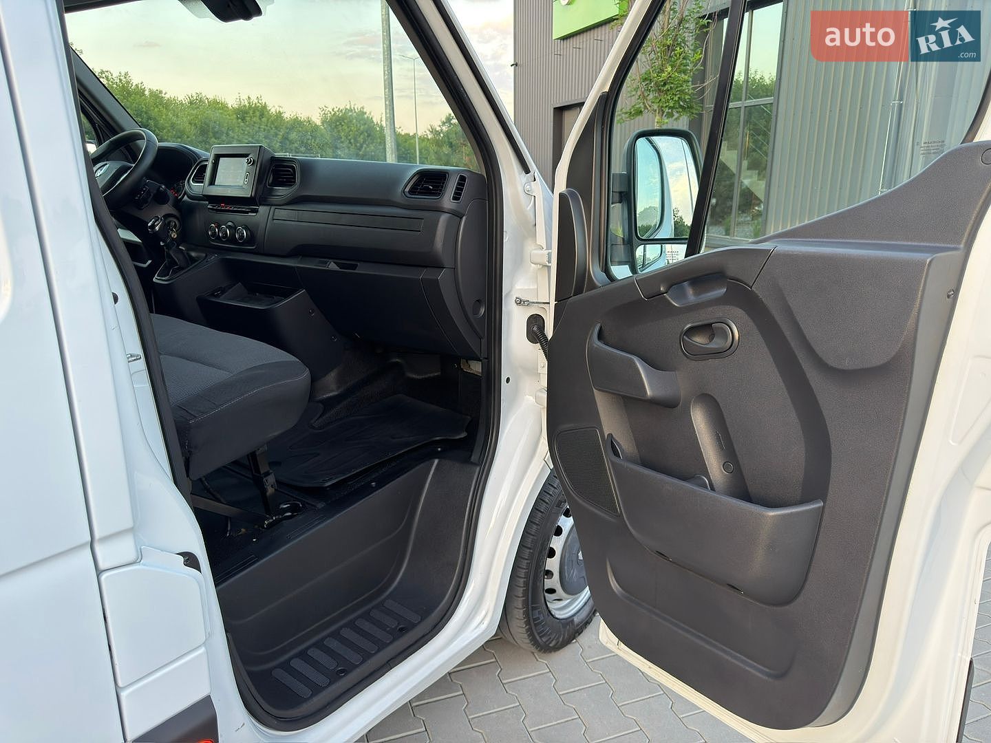 Renault Master 2020 VIN VF6VF000965758380 фото оголошення 32 з 49