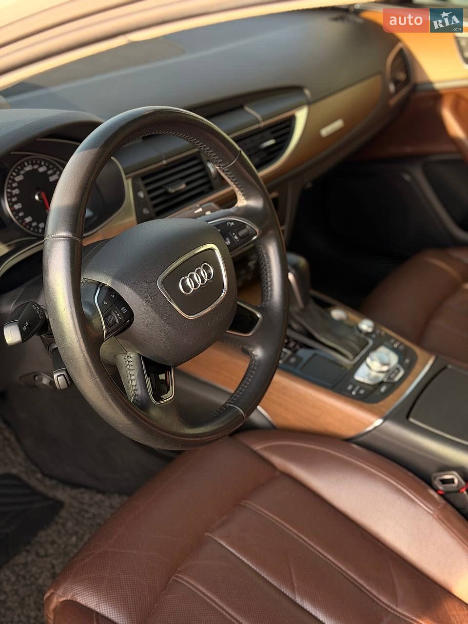 Audi A6 2015 VIN WAUZZZ4G0GN017089 фото оголошення 29 з 36