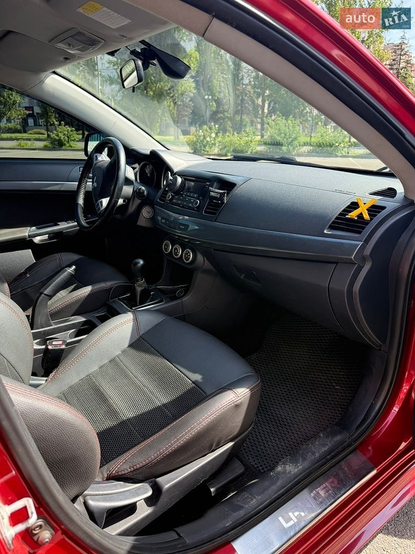 Mitsubishi Lancer 2009 VIN JMBSNCY4A9U002130 фото оголошення 2 з 11