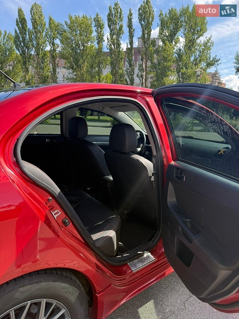 Mitsubishi Lancer 2009 VIN JMBSNCY4A9U002130 фото оголошення 3 з 11