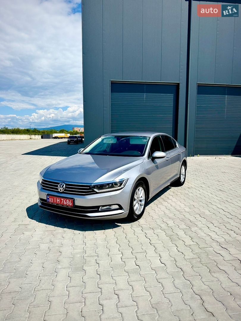 Volkswagen Passat 2018 VIN WVWZZZ3CZJE222712 фото оголошення 3 з 26
