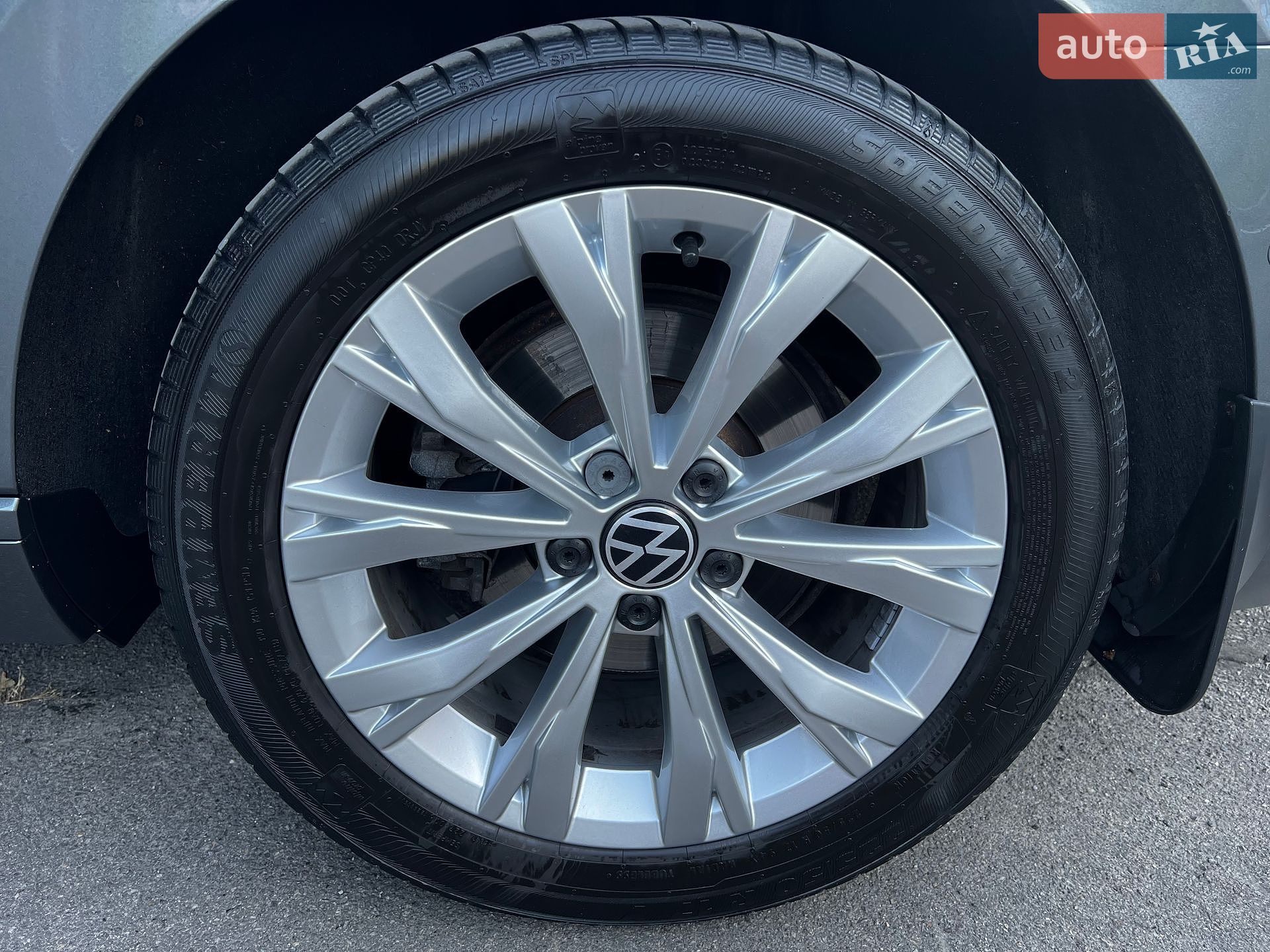 Volkswagen Passat 2016 VIN WVWZZZ3CZGE180912 фото оголошення 24 з 53