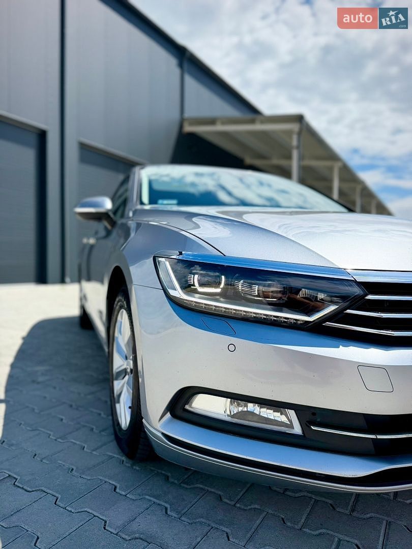 Volkswagen Passat 2018 VIN WVWZZZ3CZJE222712 фото оголошення 14 з 26