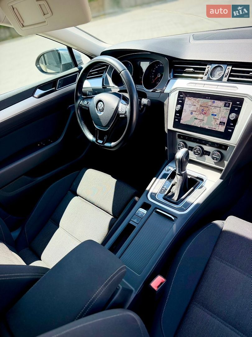 Volkswagen Passat 2018 VIN WVWZZZ3CZJE222712 фото оголошення 24 з 26