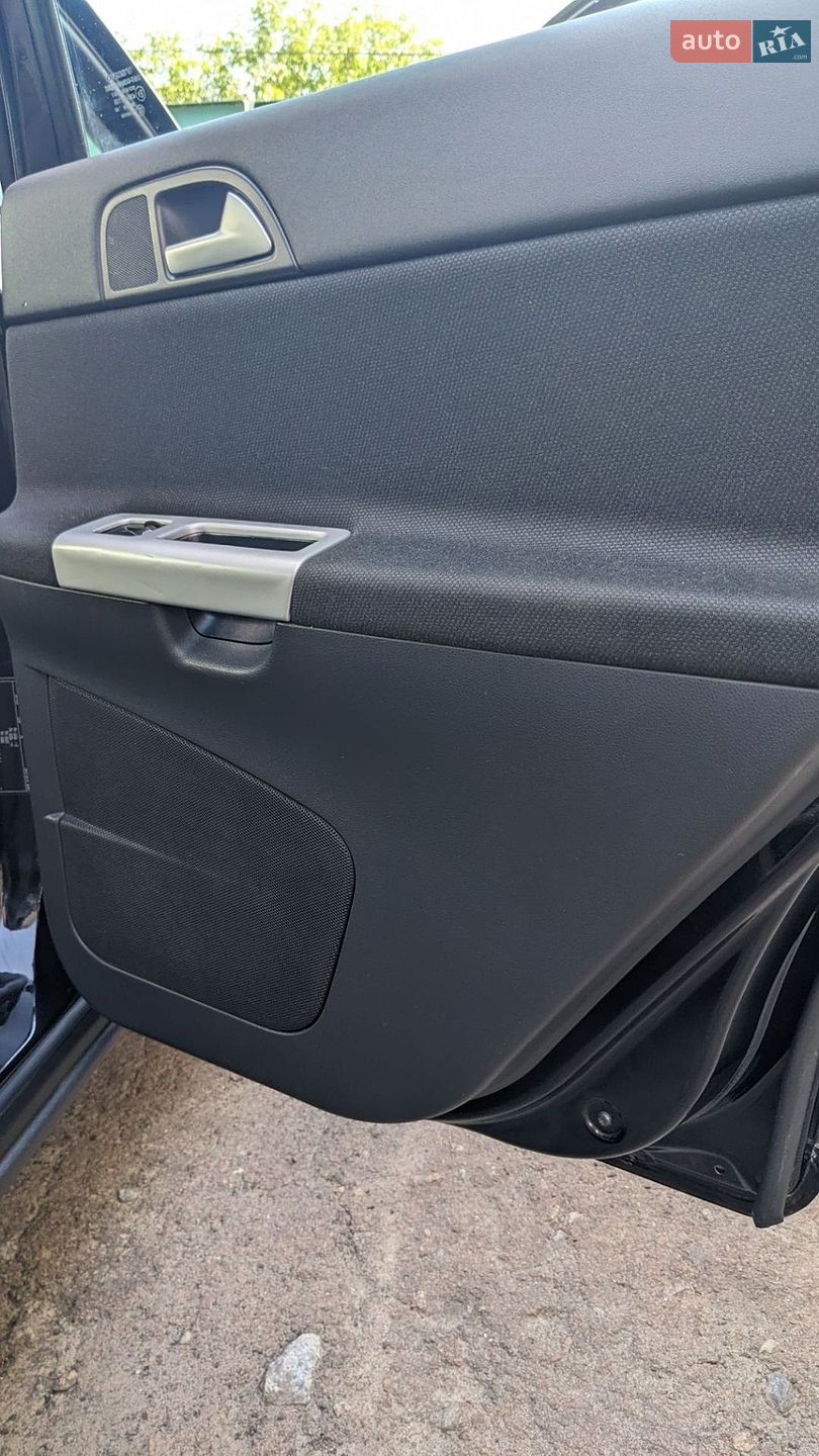 Volvo V50 2009 VIN YV1MW765292495715 фото оголошення 17 з 28