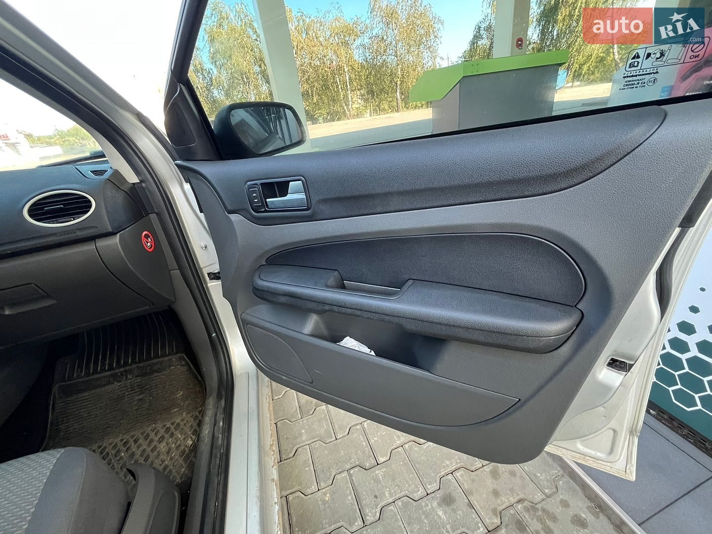 Ford Focus 2006 VIN WF05XXGCD56B03332 фото оголошення 5 з 17