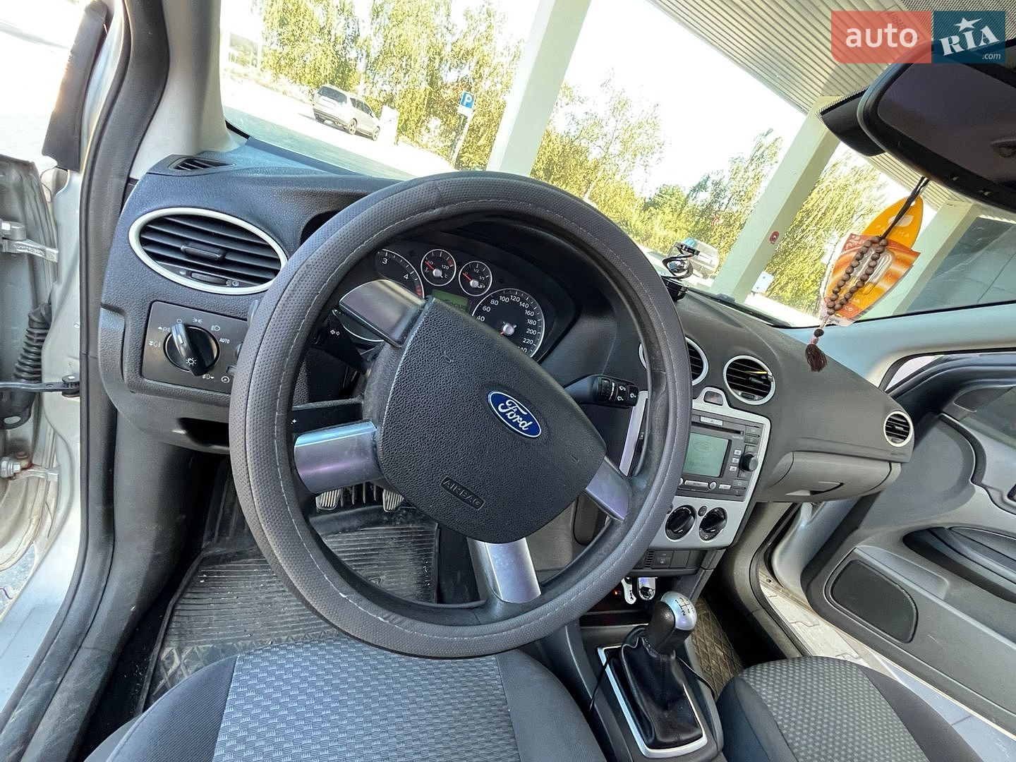 Ford Focus 2006 VIN WF05XXGCD56B03332 фото оголошення 8 з 17