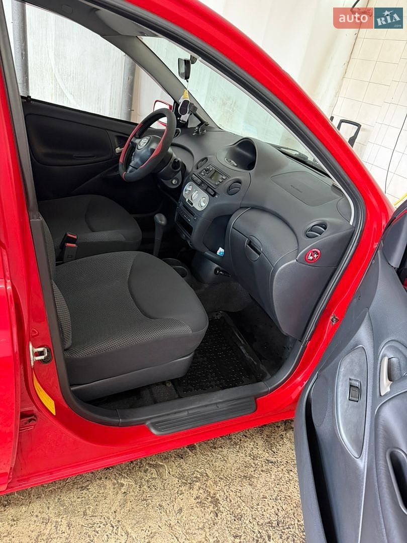 Toyota Yaris 2003 VIN VNKKL18370A043143 фото оголошення 10 з 13