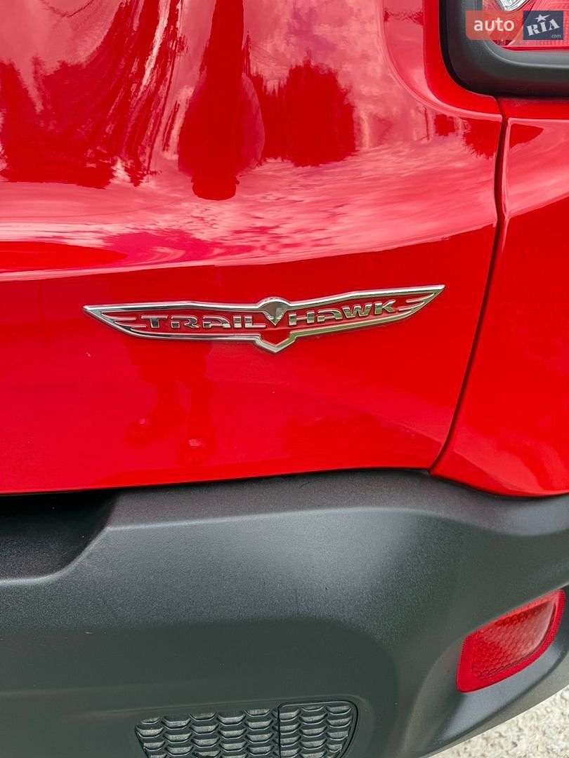 Jeep Renegade 2020 VIN ZACNJDC17MPM42639 фото оголошення 9 з 38
