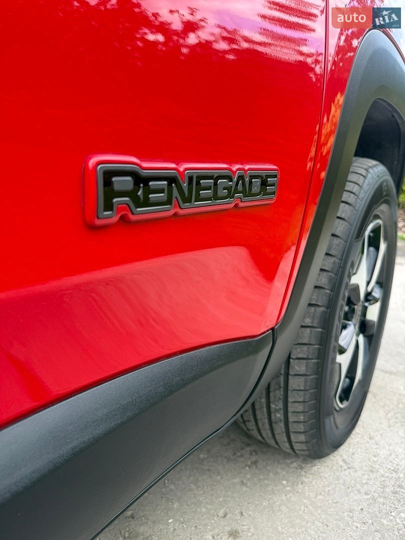 Jeep Renegade 2020 VIN ZACNJDC17MPM42639 фото оголошення 10 з 38