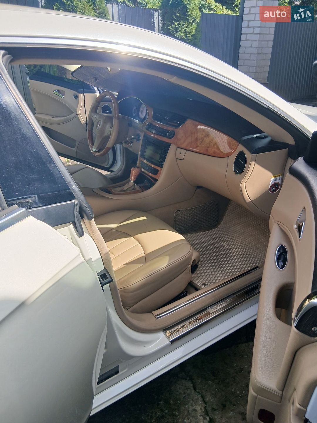 Mercedes-Benz CLS-Class 2005 VIN WDD2193561A002578 фото оголошення 4 з 16