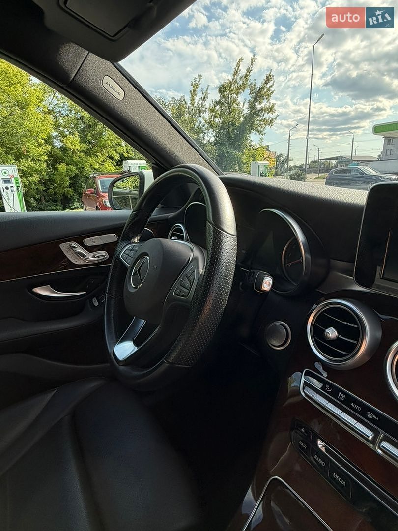 Mercedes-Benz GLC-Class 2018 VIN WDC0G5EB1KF519491 фото оголошення 7 з 20