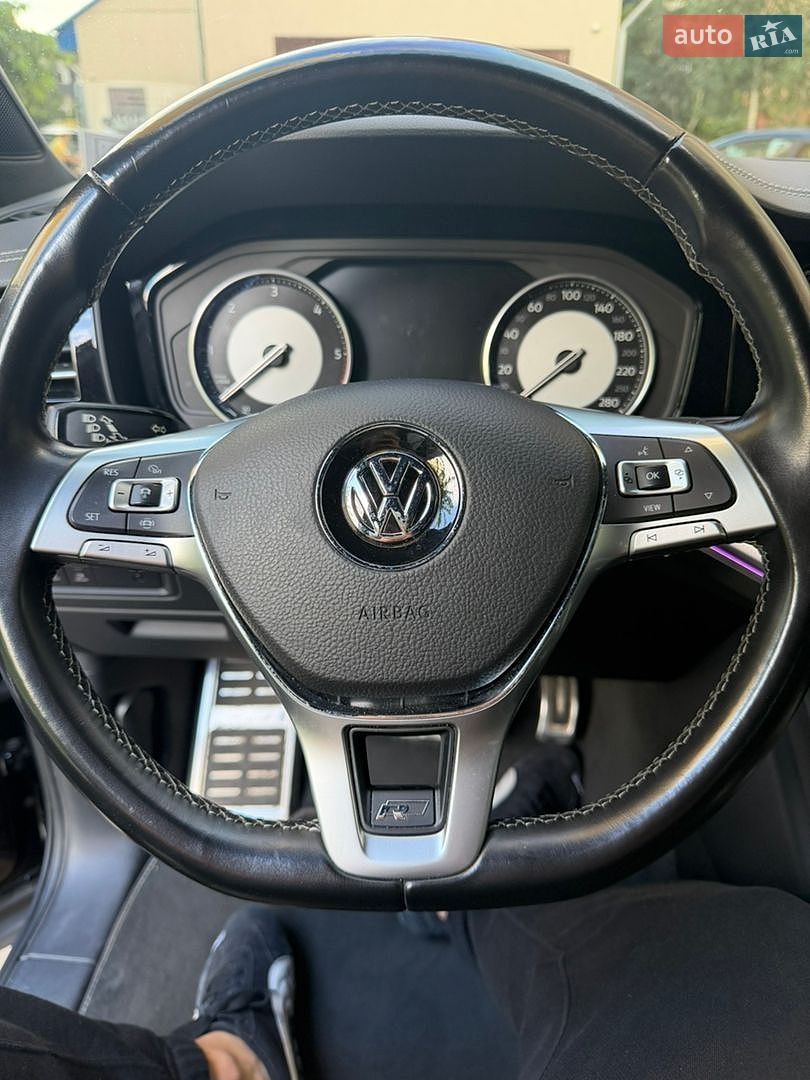 Volkswagen Touareg 2018 VIN WVGZZZCRZKD010720 фото оголошення 22 з 25