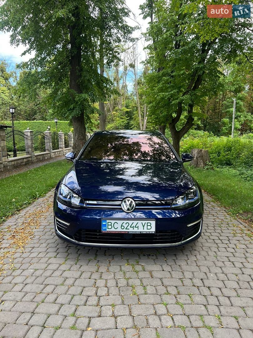 Volkswagen e-Golf 2019 VIN WVWZZZAUZK8913870 фото оголошення 2 з 13