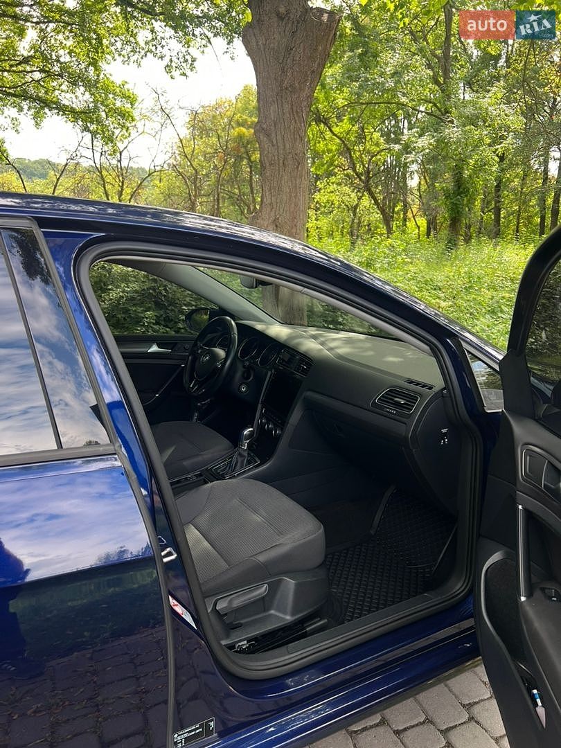 Volkswagen e-Golf 2019 VIN WVWZZZAUZK8913870 фото оголошення 10 з 13