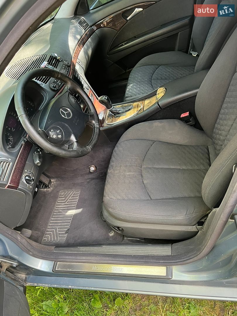 Mercedes-Benz E-Class 2003 VIN WDB2110061A414236 фото оголошення 22 з 23