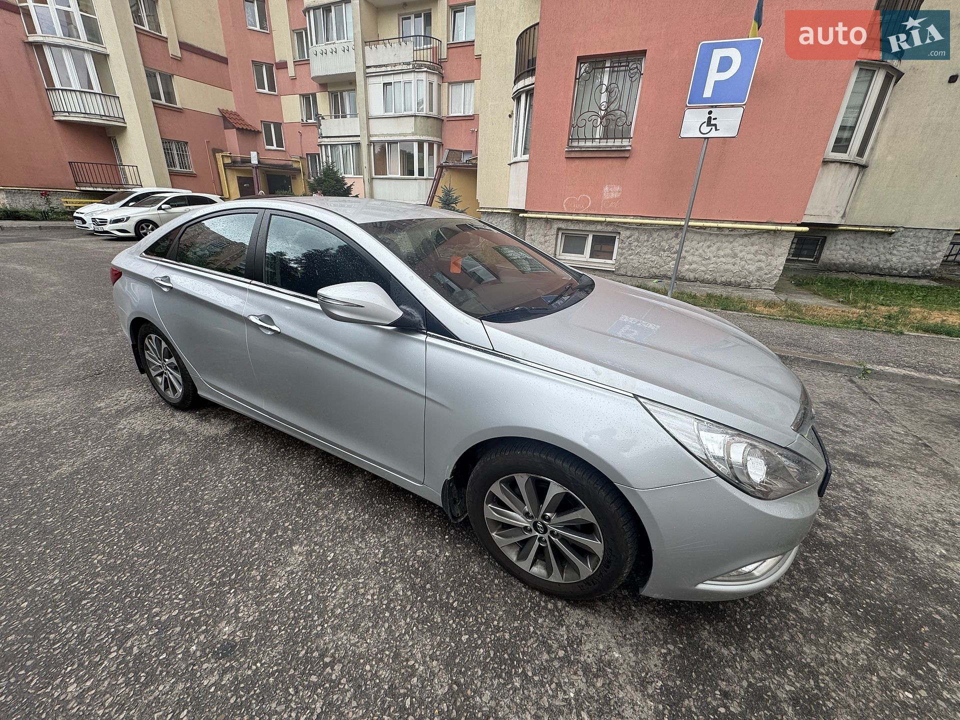 Hyundai Sonata 2014 VIN KMHEC41CBEA668285 фото оголошення 4 з 10