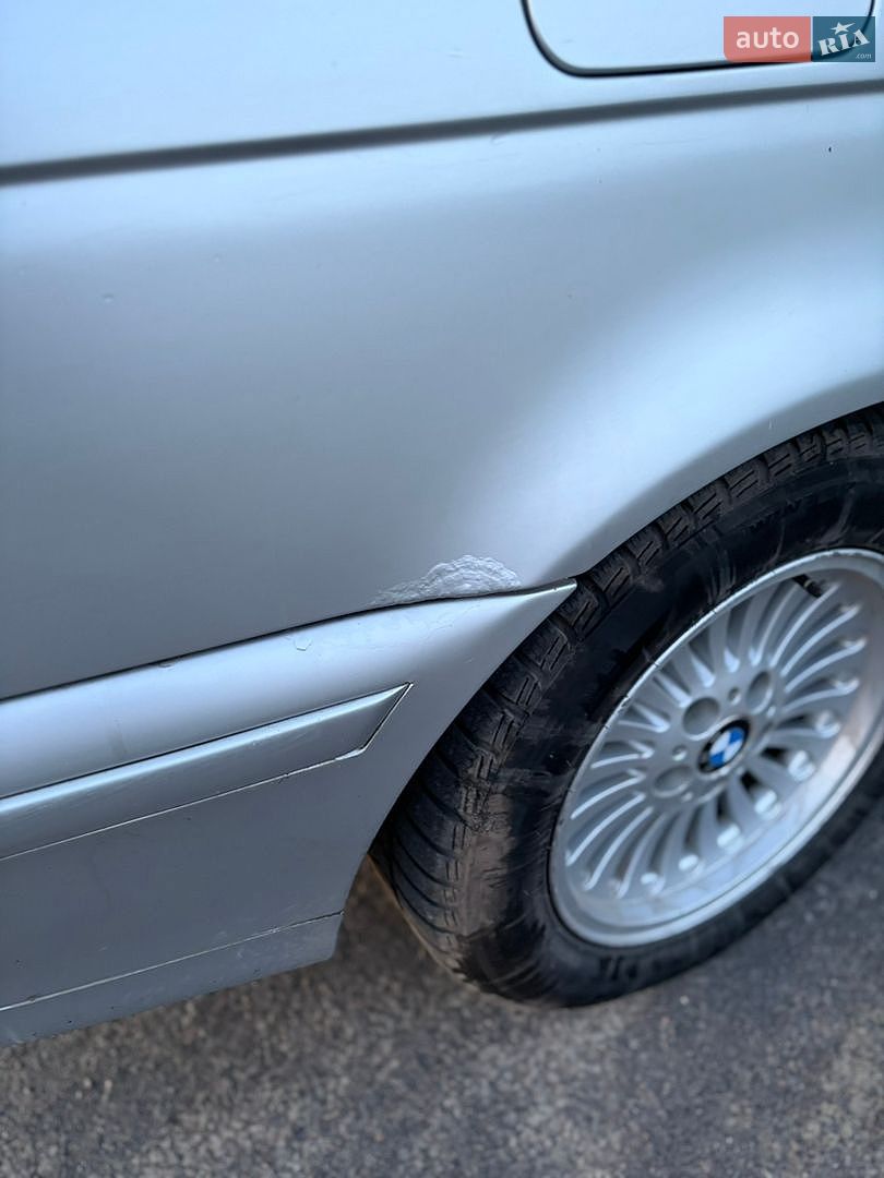 BMW 5 Series 1999 VIN WBADL71040GM82752 фото оголошення 27 з 31