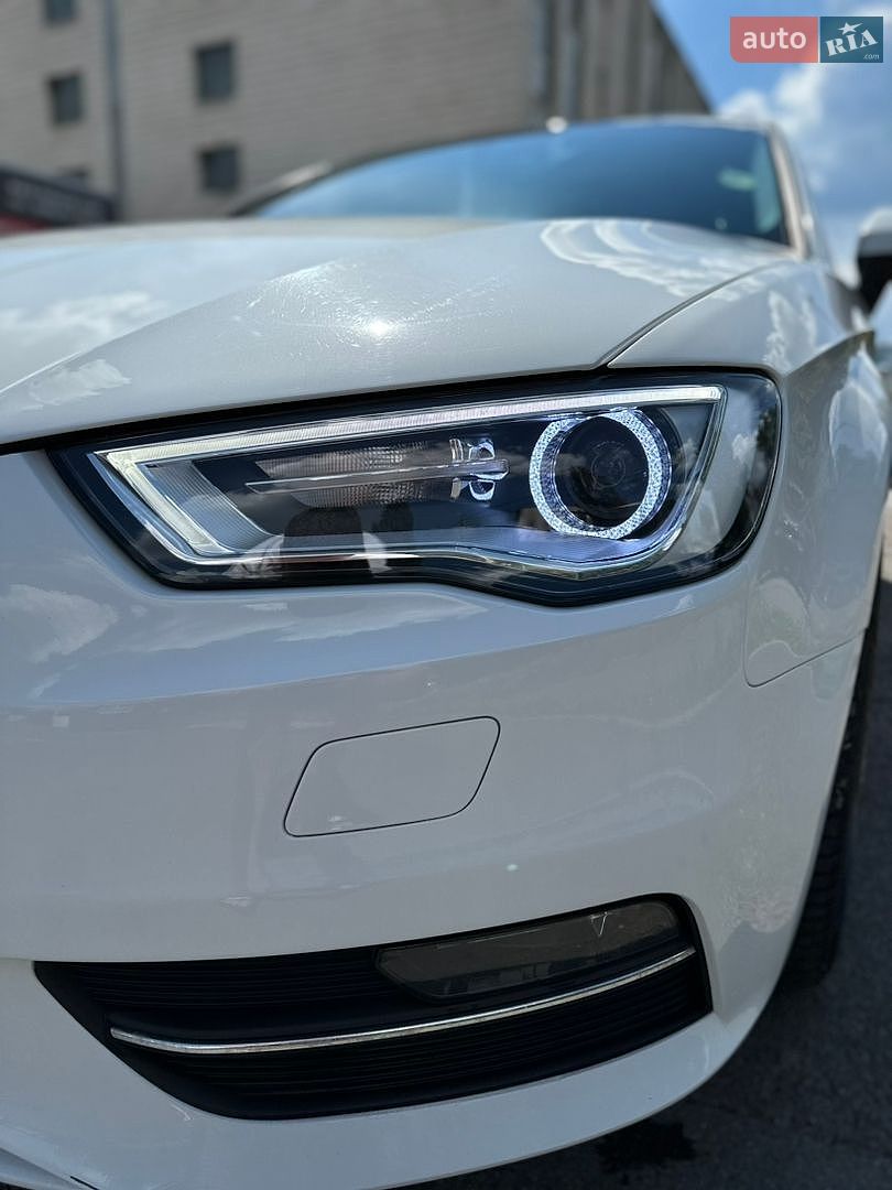 Audi A3 2016 VIN WAUZZZ8V1GA166496 фото оголошення 6 з 19